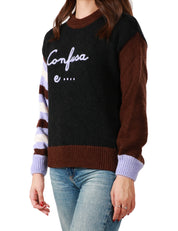 MAGLIONE DONNA MC 2 SAINT BARTH DANYA NERO CON RICAMO "CONFUSA E ..." E MANICHE DIVERSE IN MISTO ALPACA