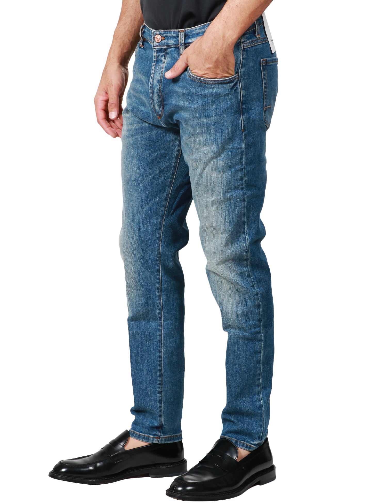 JEANS UOMO OFFICINA 36 DENIM MEDIO CON EFFETTO VINTAGE IN TELA DENIM CON COTONE RICICLATO